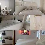 Appartement, & *