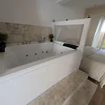 Appartement, & Apartmán *
